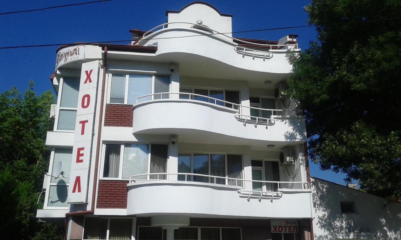Hotel Zora Видин Екстер'єр фото