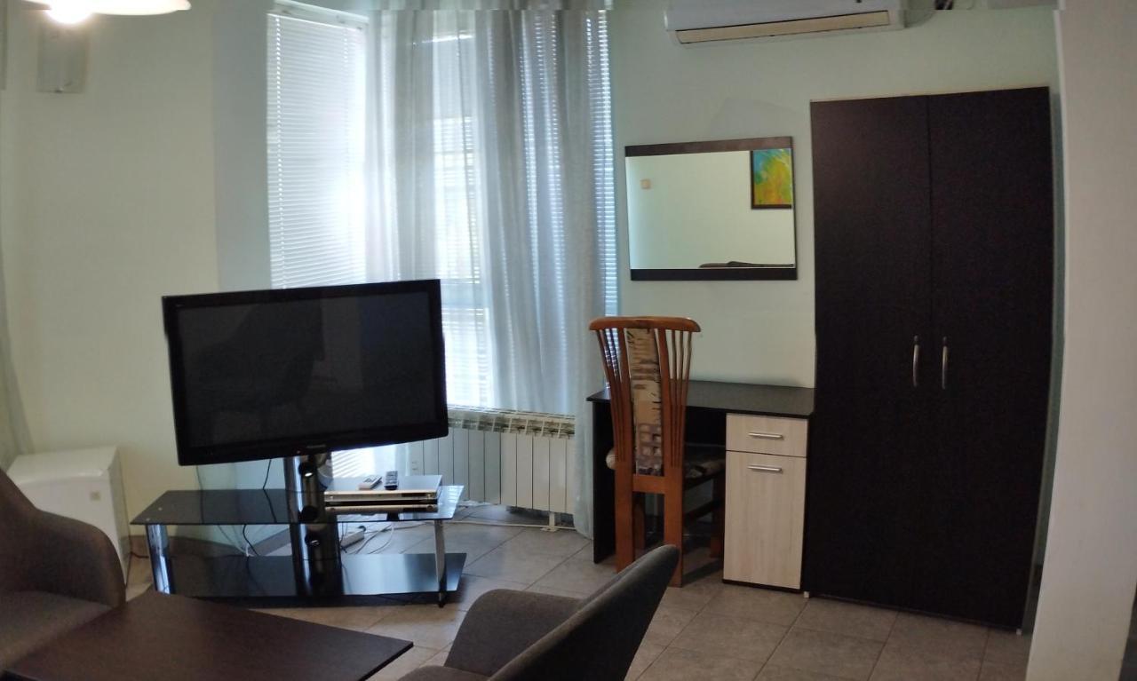 Hotel Zora Видин Екстер'єр фото