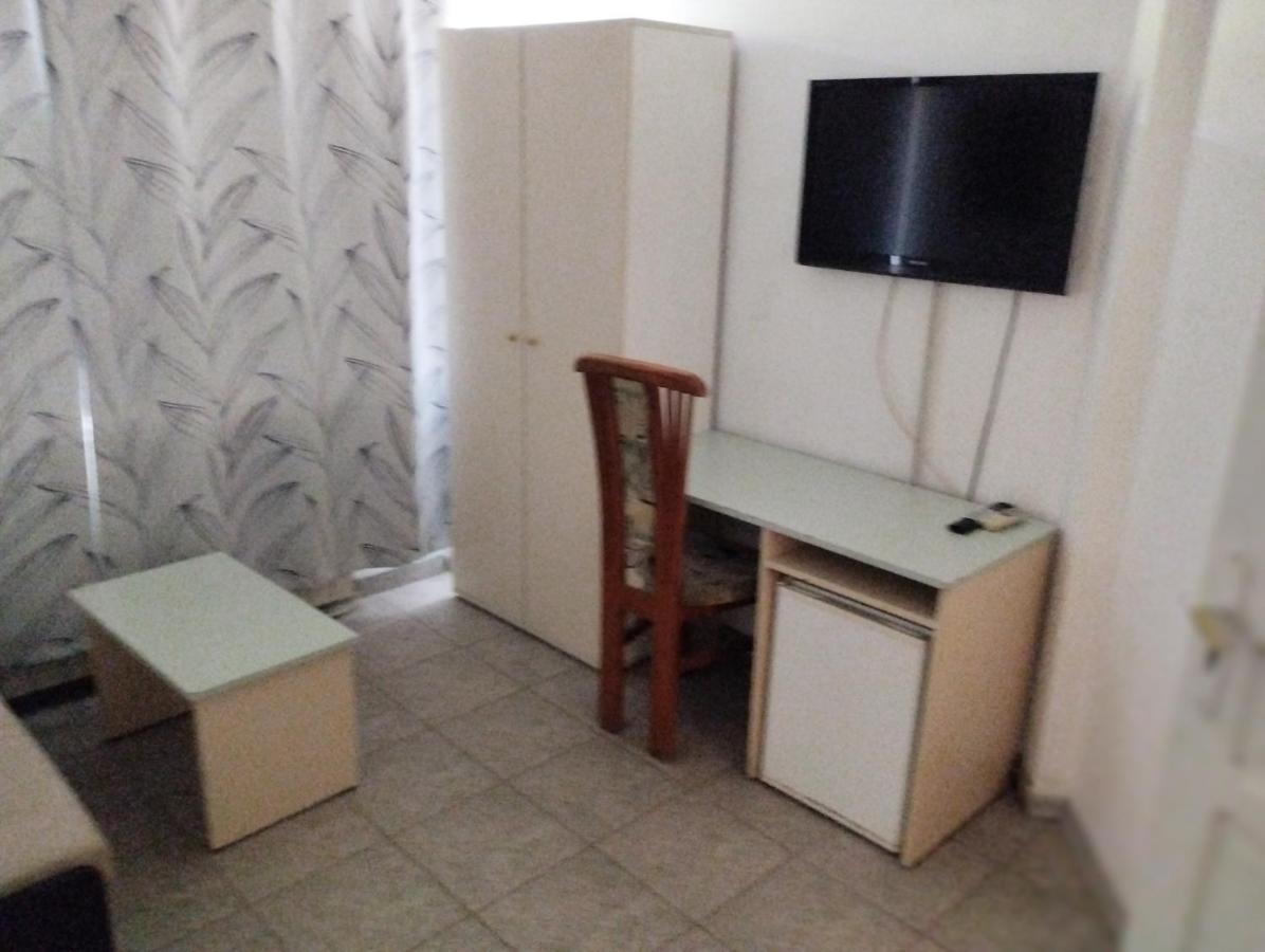 Hotel Zora Видин Екстер'єр фото