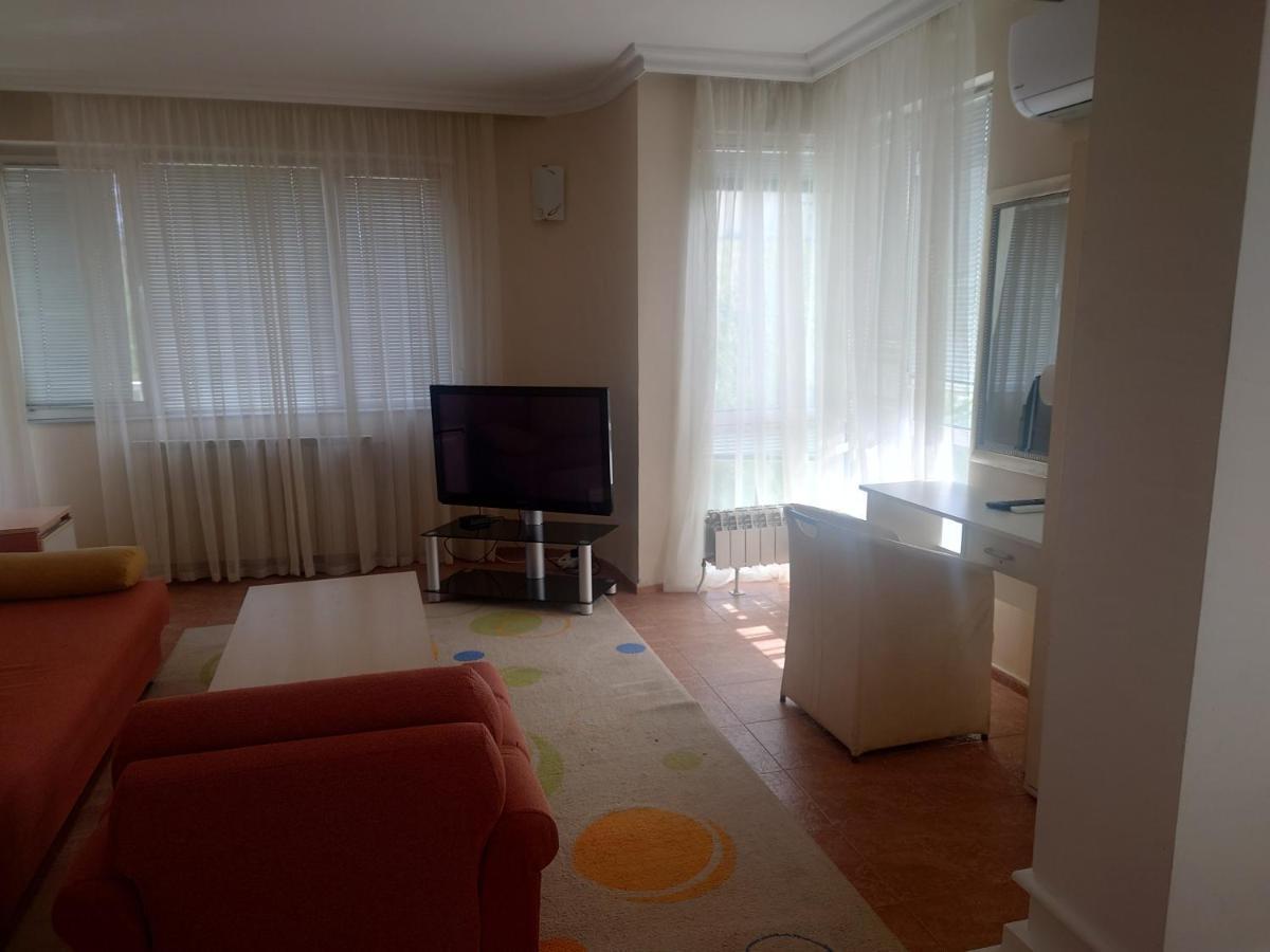 Hotel Zora Видин Екстер'єр фото